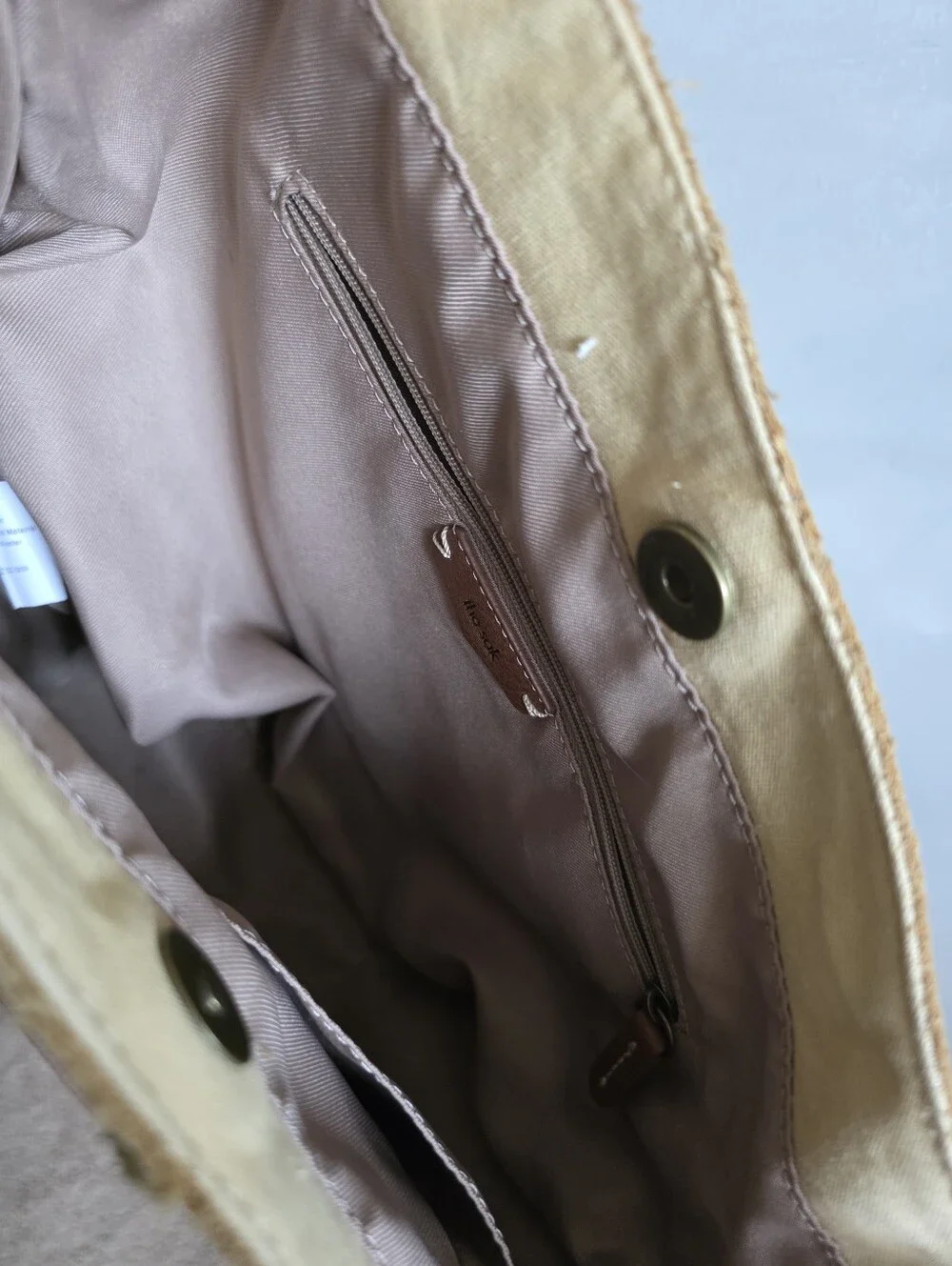 The Sak Los Feliz Slouchy Crossbody Yellow Leather Two Tone Pebbled 11.5x10x4 - Picture 12 of 13